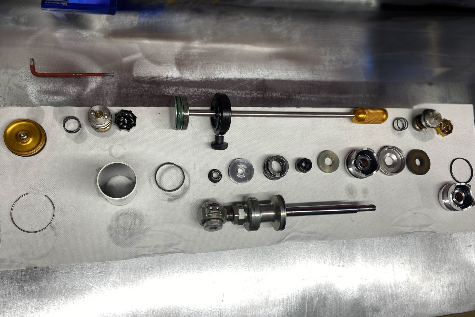 preparateur suspension motocross nantes